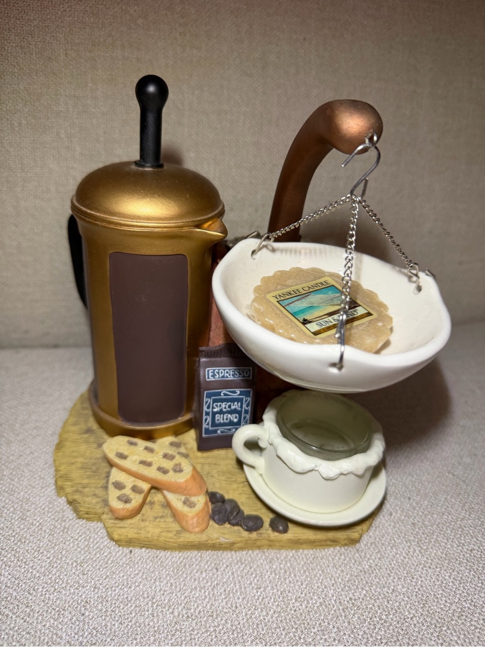 Yankee Candle Gold and White Coffee Scale Wax Melt Holder